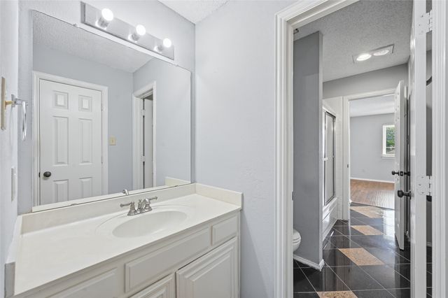 4203 Murwick Drive, Arlington, TX 76016