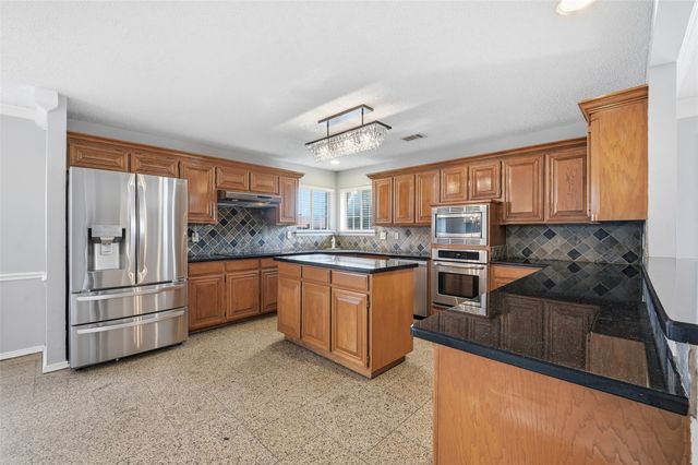 4203 Murwick Drive, Arlington, TX 76016