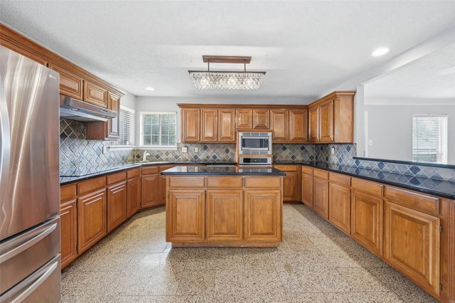 4203 Murwick Drive, Arlington, TX 76016