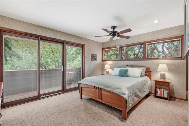 3990 Plymouth Circle, Madison, WI 53705