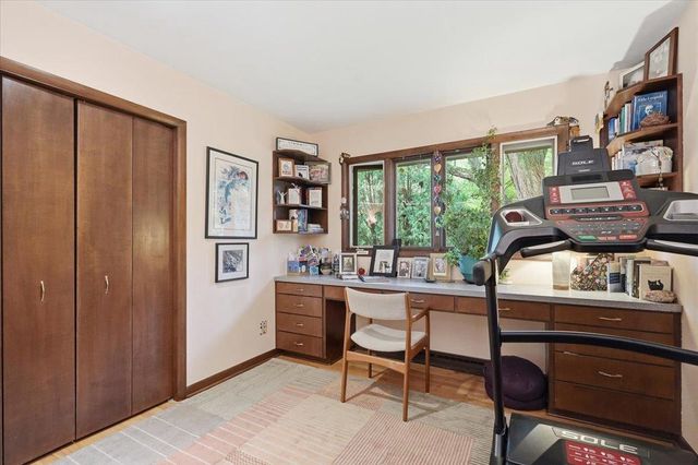 3990 Plymouth Circle, Madison, WI 53705