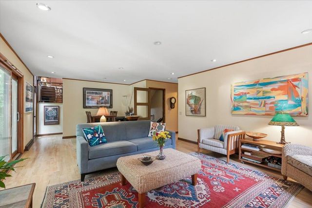 3990 Plymouth Circle, Madison, WI 53705