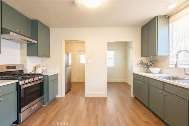 13463 Brownell, San Fernando, CA 91340