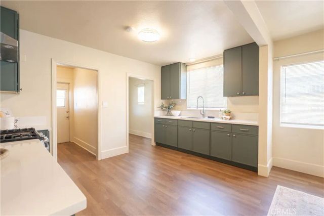 13463 Brownell, San Fernando, CA 91340