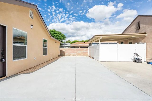 13463 Brownell, San Fernando, CA 91340