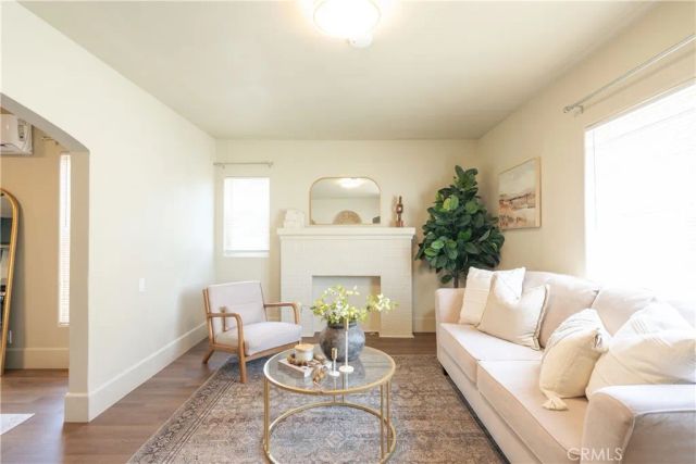 13463 Brownell, San Fernando, CA 91340