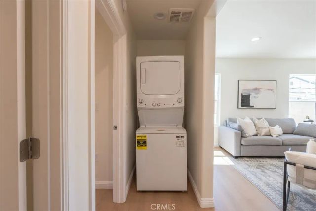 13463 Brownell, San Fernando, CA 91340