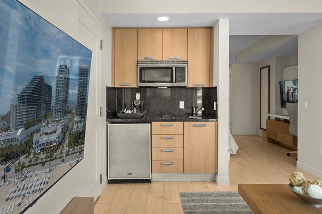 505 N Fort Lauderdale Beach 1809, Fort Lauderdale, FL 33304