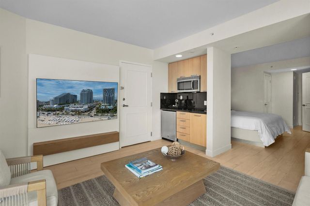 505 N Fort Lauderdale Beach 1809, Fort Lauderdale, FL 33304