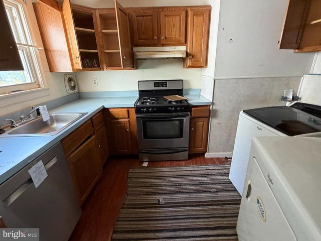 713 DONALD DR, Newark, DE 19713
