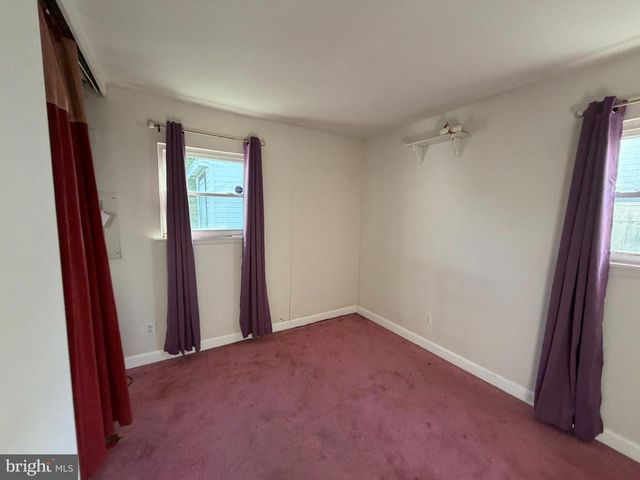 713 DONALD DR, Newark, DE 19713
