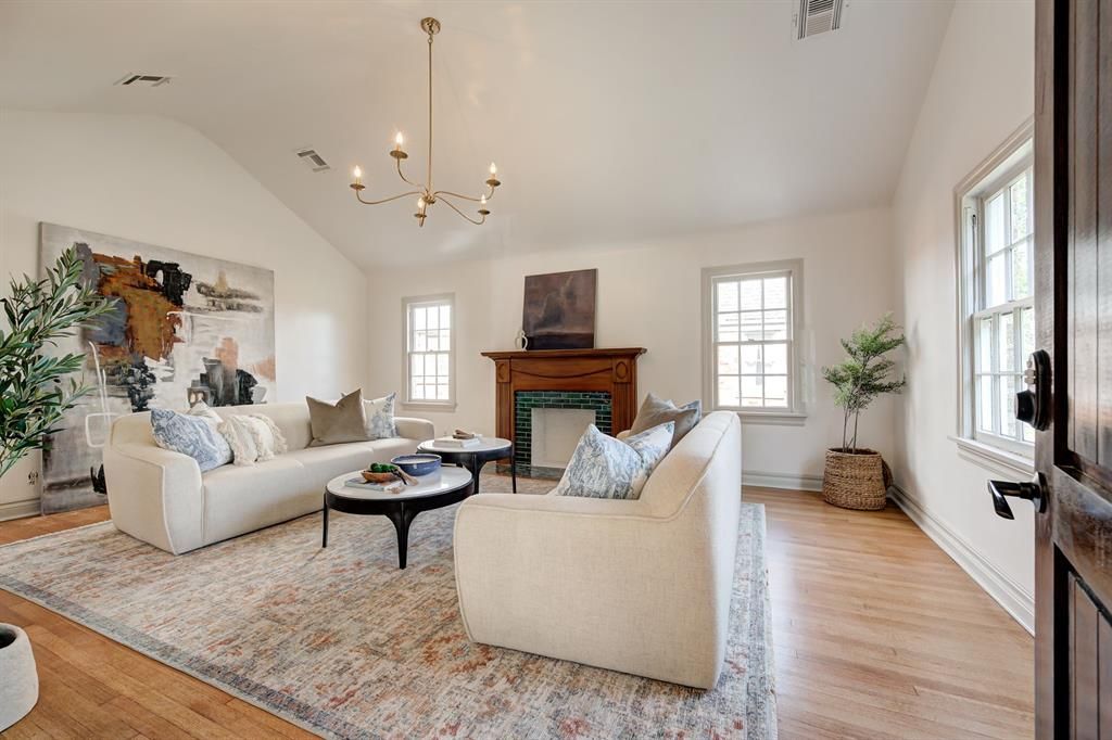 2324 NW 28th Street, Oklahoma City, OK 73107