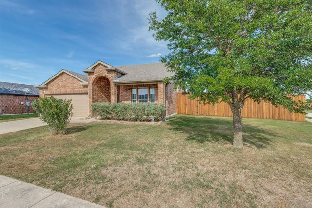 1800 Rodeo Drive, Anna, TX 75409