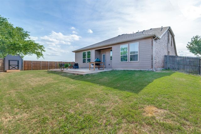 1800 Rodeo Drive, Anna, TX 75409