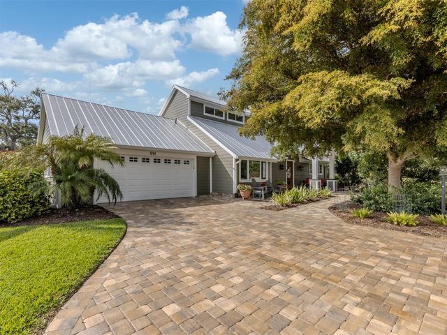 614 RAVENNA STREET, Venice, FL 34285