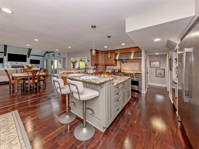 614 RAVENNA STREET, Venice, FL 34285