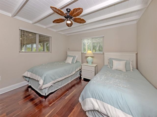 614 RAVENNA STREET, Venice, FL 34285