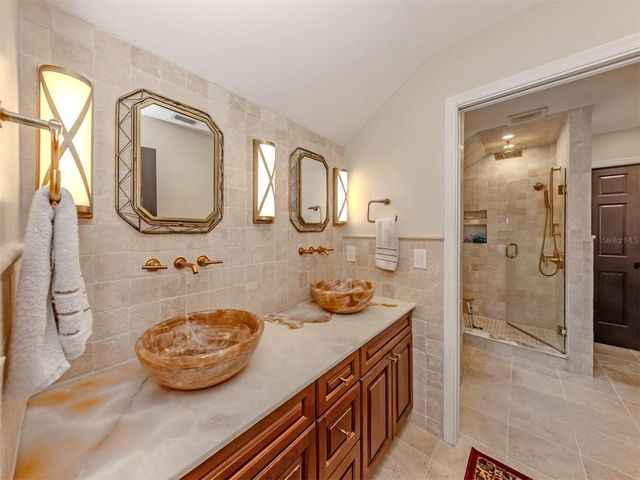 614 RAVENNA STREET, Venice, FL 34285