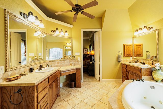 1417 Briar Crossing Drive, Decatur, TX 76234