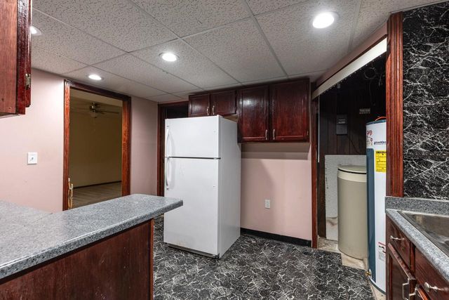483 Tilson STREET E, West Salem, WI 54669