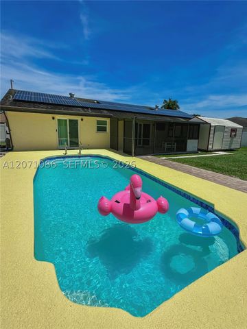 177 Dove Cir, Royal Palm Beach, FL 33411