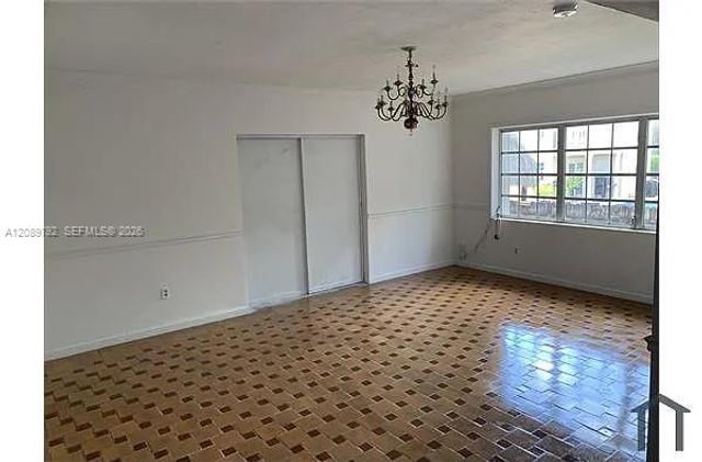 800 SW 25th Road, Miami, FL 33129