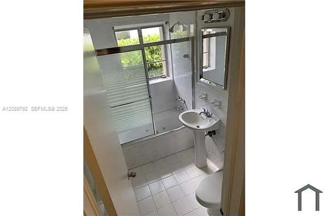 800 SW 25th Road, Miami, FL 33129