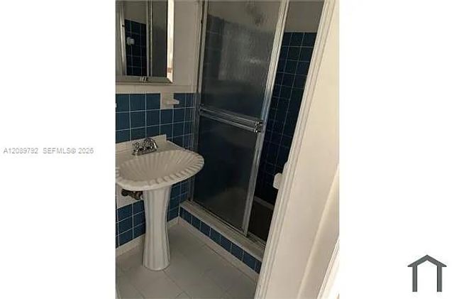 800 SW 25th Road, Miami, FL 33129