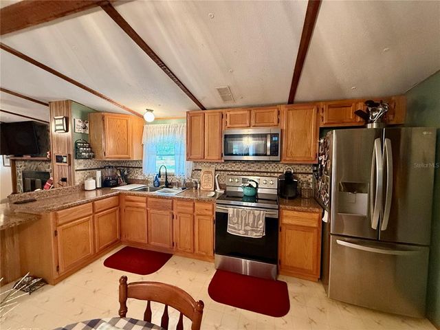 310 DEBRA STREET, Inglis, FL 34449