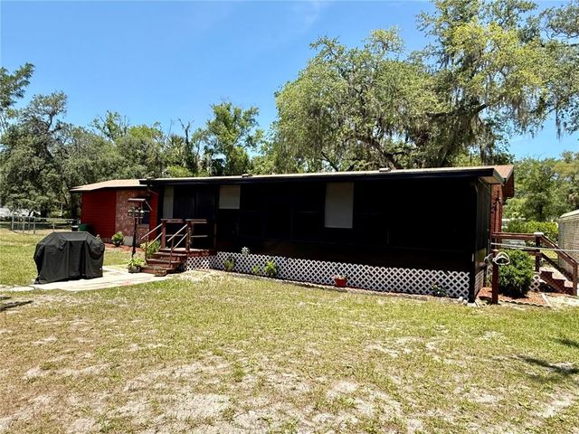 310 DEBRA STREET, Inglis, FL 34449