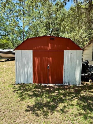 310 DEBRA STREET, Inglis, FL 34449