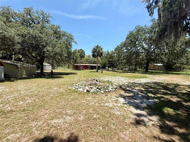 310 DEBRA STREET, Inglis, FL 34449