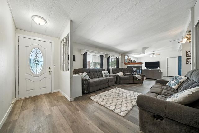 6500 Jenny Lind Rd, Valley Springs, CA 95252