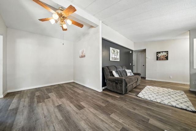 6500 Jenny Lind Rd, Valley Springs, CA 95252