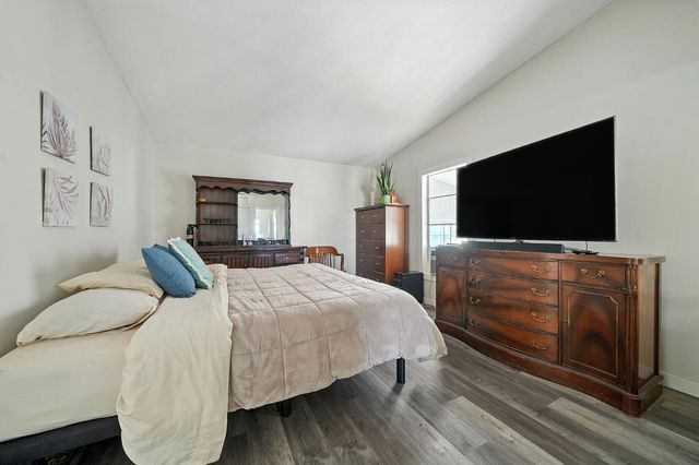 6500 Jenny Lind Rd, Valley Springs, CA 95252