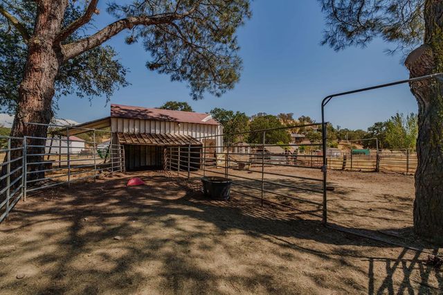6500 Jenny Lind Rd, Valley Springs, CA 95252