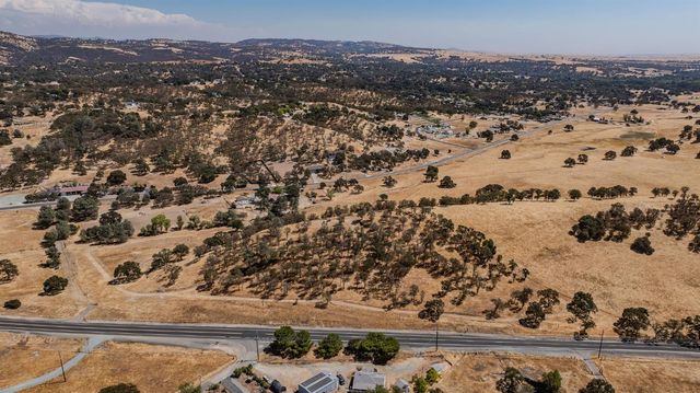 6500 Jenny Lind Rd, Valley Springs, CA 95252