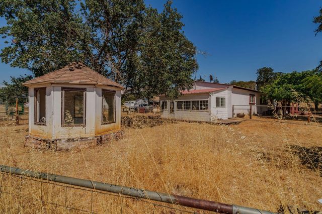 6500 Jenny Lind Rd, Valley Springs, CA 95252