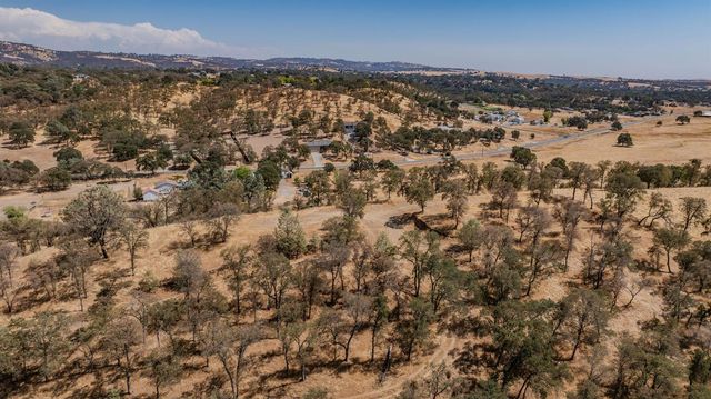 6500 Jenny Lind Rd, Valley Springs, CA 95252