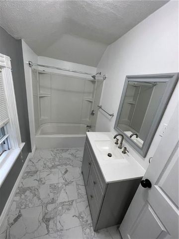 114 Jefferson Street 2, Warwick, RI 02888