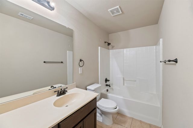 339 Orbit Drive, Lavon, TX 75166
