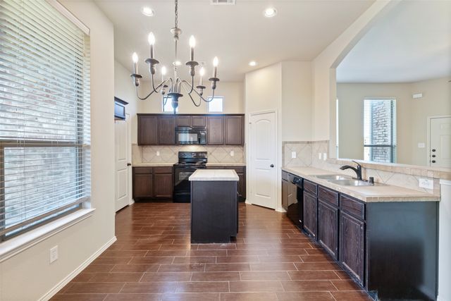 339 Orbit Drive, Lavon, TX 75166