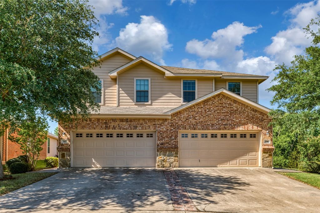 339 Orbit Drive, Lavon, TX 75166