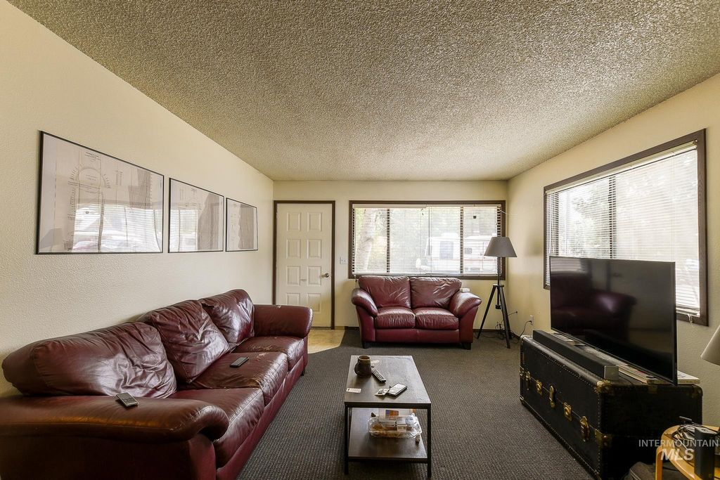 107 6th St, Troy, ID 83871 photo 5
