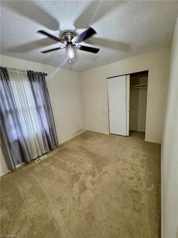 717 Belmont Drive, High Point, NC 27263