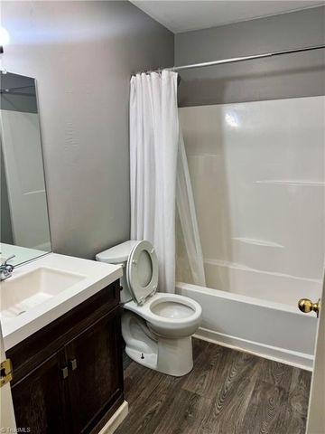 717 Belmont Drive, High Point, NC 27263