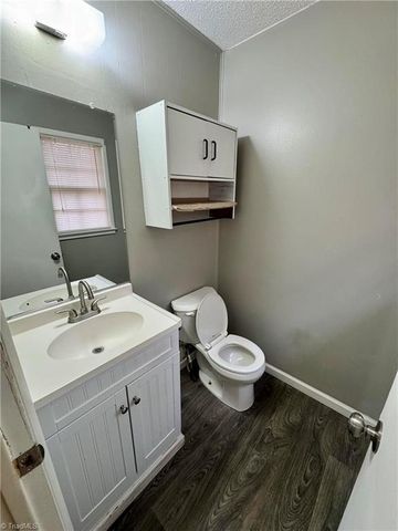 717 Belmont Drive, High Point, NC 27263