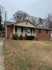 717 Belmont Drive, High Point, NC 27263