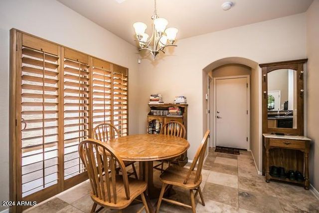4374 E Sack Drive, Phoenix, AZ 85050