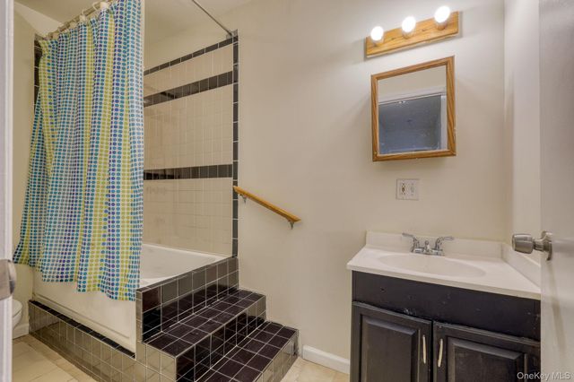 94 Johnston Street, Newburgh, NY 12550